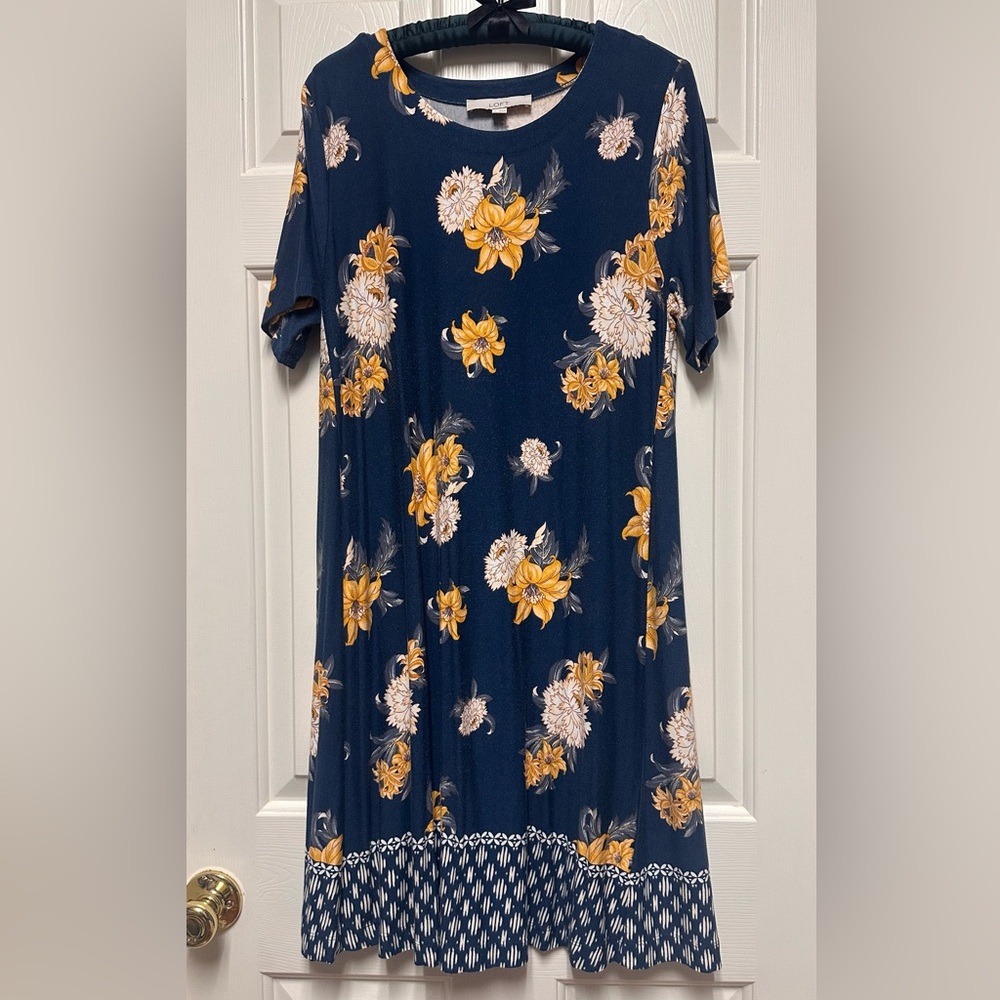 LOFT Floral Navy Shift Dress Size M
